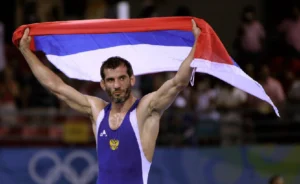 Muere el ex luchador ruso Bubaisar Saitiev en misteriosas circunstancias.