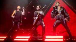 Camila se presenta en el Anfiteatro Municipal.