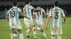 La Selección Argentina derrotó a Uruguay 1-0 en Montevideo.
