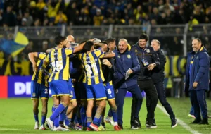 Rosario Central goleó a Instituto 3-0 en el Gigante.
