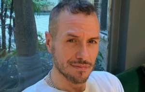 Martín Ortega internado en una clínica psiquiátrica.