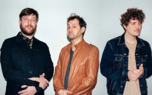 Rayos Láser llega a Rosario.