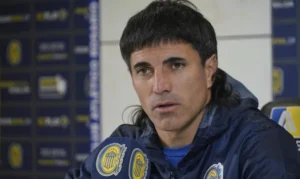 Malcorra habló en conferencia sobre la foto con chicos de Newell's.