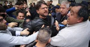 Juan Grabois fue detenido tras tomar el Instituto Juan Perón.
