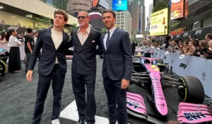 Franco Colapinto conoció a Brad Pitt en New York.