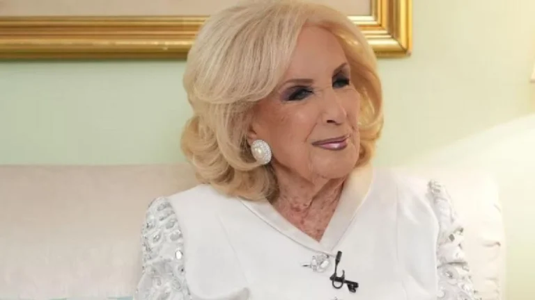 Debieron operar a Mirtha Legrand.