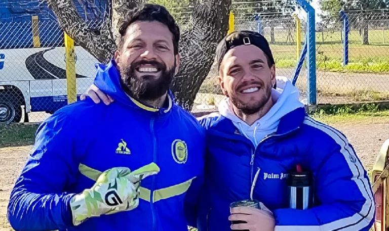 Gio Lo Celso visitó el entrenamiento de Central.