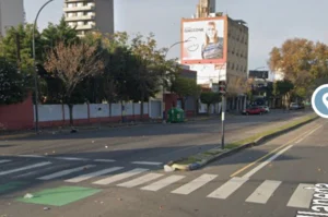 Entradera a una anciana en el Barrio Luis Agote.