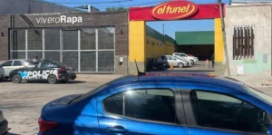 Boqueteros asaltan supermercado en Santa Fe.