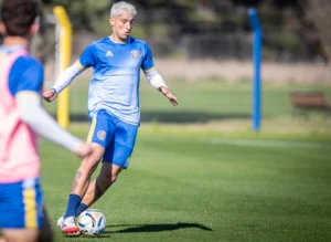 Rosario Central juega ante Sarmiento de Junín.
