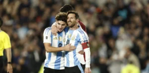 Argentina goleó a Venezuela 3-0.