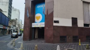 La ANSES restituye la jubilación a una mujer.
