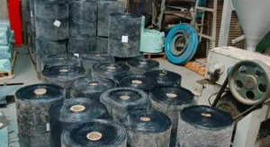 Clausuran fábrica de bolsas plásticas en San Francisquito.
