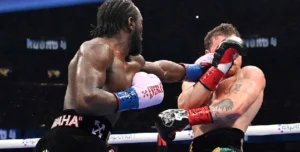 Crawford derrotó a Canelo Álvarez en Las Vegas.