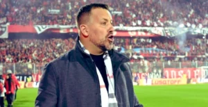 Cristian Fabbiani dejó de ser el DT de Newell's.
