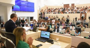 Proponen sancionar a ediles que falten a reuniones de comisión.