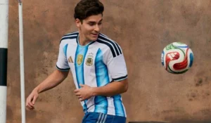Presentaron la nueva camiseta de la Selección Argentina.