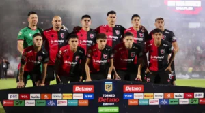 Newell's visita a Huracán por la fecha 15.