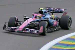 Colapinto terminó 15° en el GP de Interlagos.