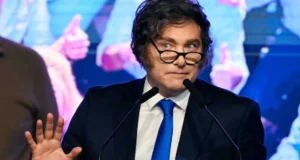 Milei negó que vaya a dar de baja el Monotributo