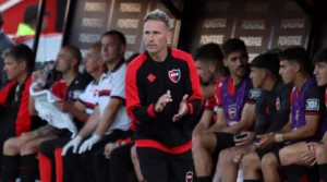 Newell's recibe a Racing en el Coloso