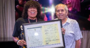 La Mona Jiménez recibió un reconocimiento de Sadaic