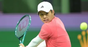 Sanción récord para el tenista Pang Renlong