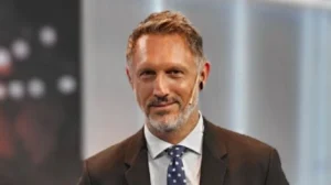 David Kavlin sufrió dos infartos mientras jugaba al pádel