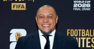Operaron a Roberto Carlos por un problema cardíaco