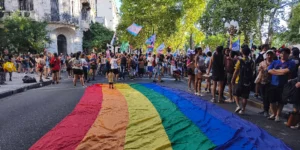 Se llevó a cabo la segunda marcha antifascista en la ciudad de Rosario