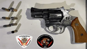 Móvil policial en barrio San Francisquito, Rosario