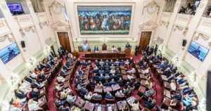 Uno por uno, los principales anuncios de Maximiliano Pullaro en su mensaje a la Legislatura