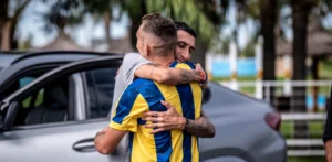 Ángel Di María y Marco Ruben en el Gigante de Arroyito