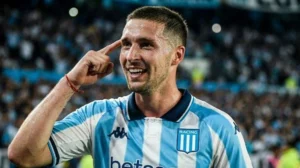 Violento robo al jugador de Racing Matko Miljevic
