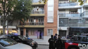 Allanamientos y móvil policial en un caso policial de Rosario