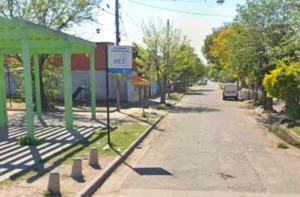 Operativo policial con secuestro de armas y drogas en barrio Ludueña Norte