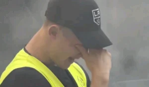 Madrid: un guardia de seguridad se vuelve viral al emocionarse en un recital de Bad Bunny