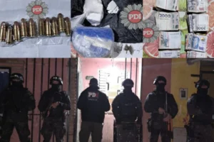 Operativo policial con droga secuestrada en Rosario