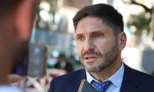 El Gobernador Pullaro anunció que no viajará a Francia con Milei y otros funcionarios