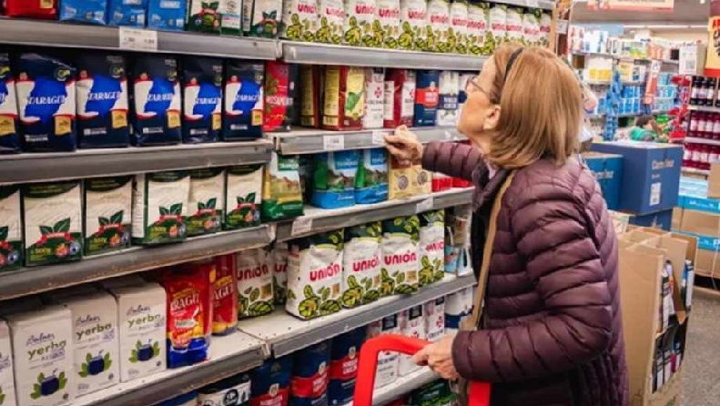 Ansés habilita descuentos para jubilados de supermercados: qué locales se suman en Rosario