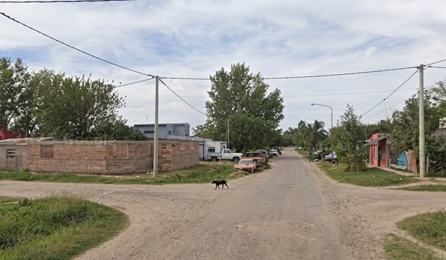 Recreo: encuentran a un hombre acribillado dentro de su auto en el barrio Cruz Roja