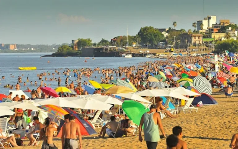 11 playas del río Uruguay para escapar del calor