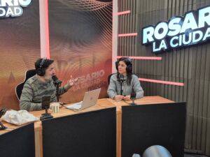 Carolina Labayru, funcionaria municipal y candidata a concejal, busca trasladar su experiencia ejecutiva al Concejo para simplificar normas.