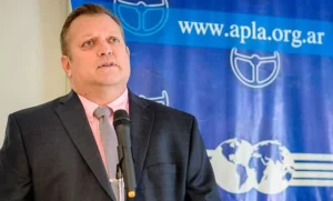 La Asociación de Pilotos denunció al Gobierno ante la OIT