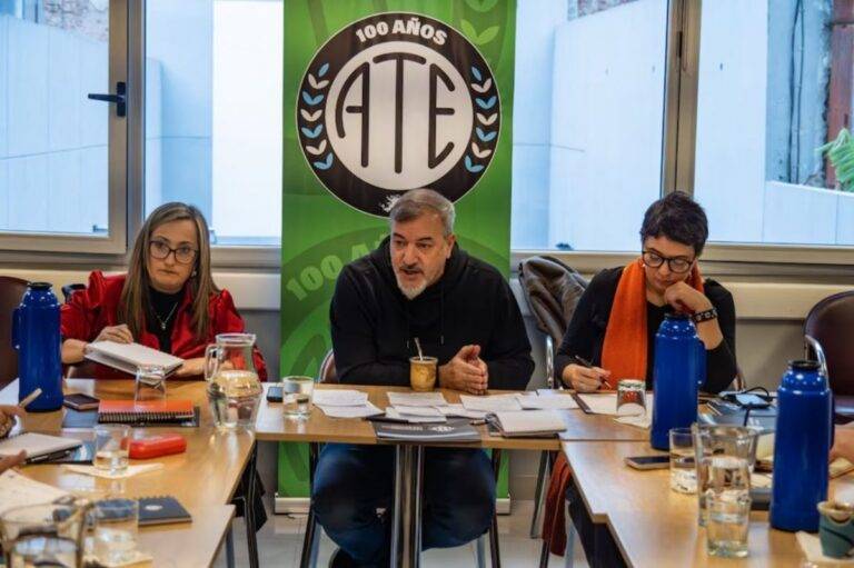 ATE lanza un paro nacional y marcha al Ministerio de Economía