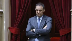 Adorni citó a Rosario como ejemplo de mejora en seguridad