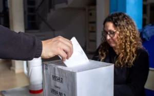 Advierten por una estafa que circula para quienes no votaron