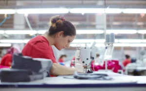 Advierten que la industria textil perdió 11.500 empleos y 380 empresas 