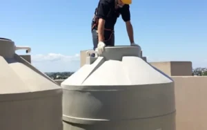 Advierten sobre la escasa desinfección de tanques de agua en Rosario