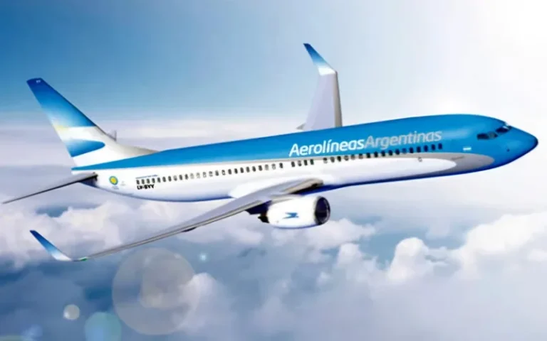 Aerolíneas Argentinas cierra sus oficinas comerciales en seis provincias